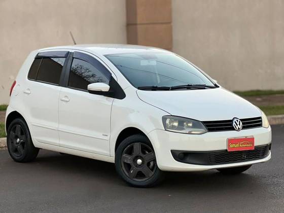VOLKSWAGEN FOX 1.0 MI 8V FLEX 4P MANUAL VOLKSWAGEN FOX 1.0 MI 8V FLEX 4P MANUAL